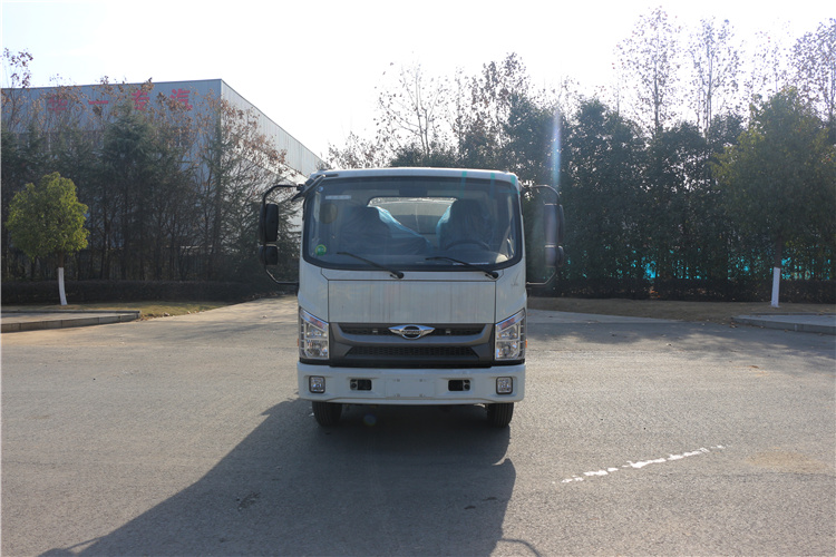 CLT5181ZSLEQ6型散裝飼料運輸車報價