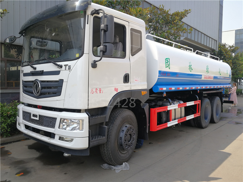 湖北盈通汽車天錦灑