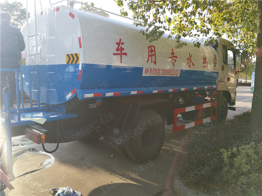 湖北盈通汽車湖北降塵解放灑圖片