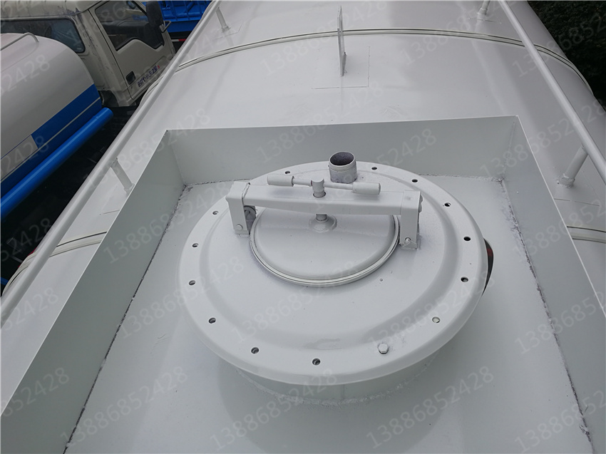 CLT5251ZSLEQ6型散裝飼料運輸車圖片|參數|配置|價格